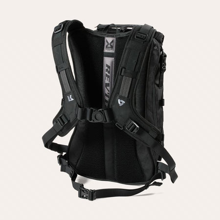 Barren 18L H2O Backpack