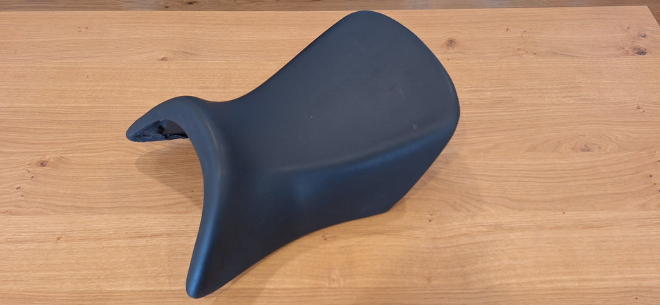 BMW R1200RT 2005-2013  USED Rider Standard Seat (Copy)