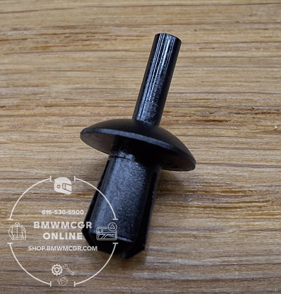 Expanding Rivet, Interior Trim K1600GT/GT/B 2017-2022