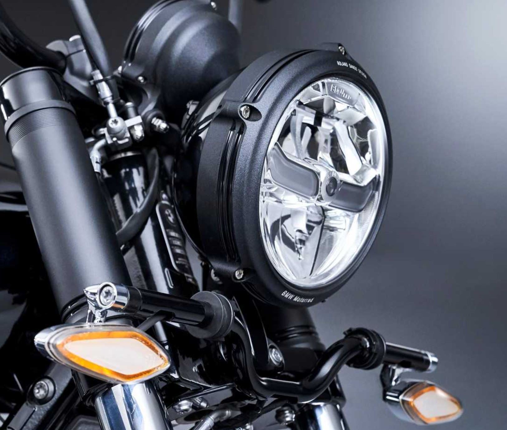 77515A0B9E5HEADLIGHTBEZEL.jpg?