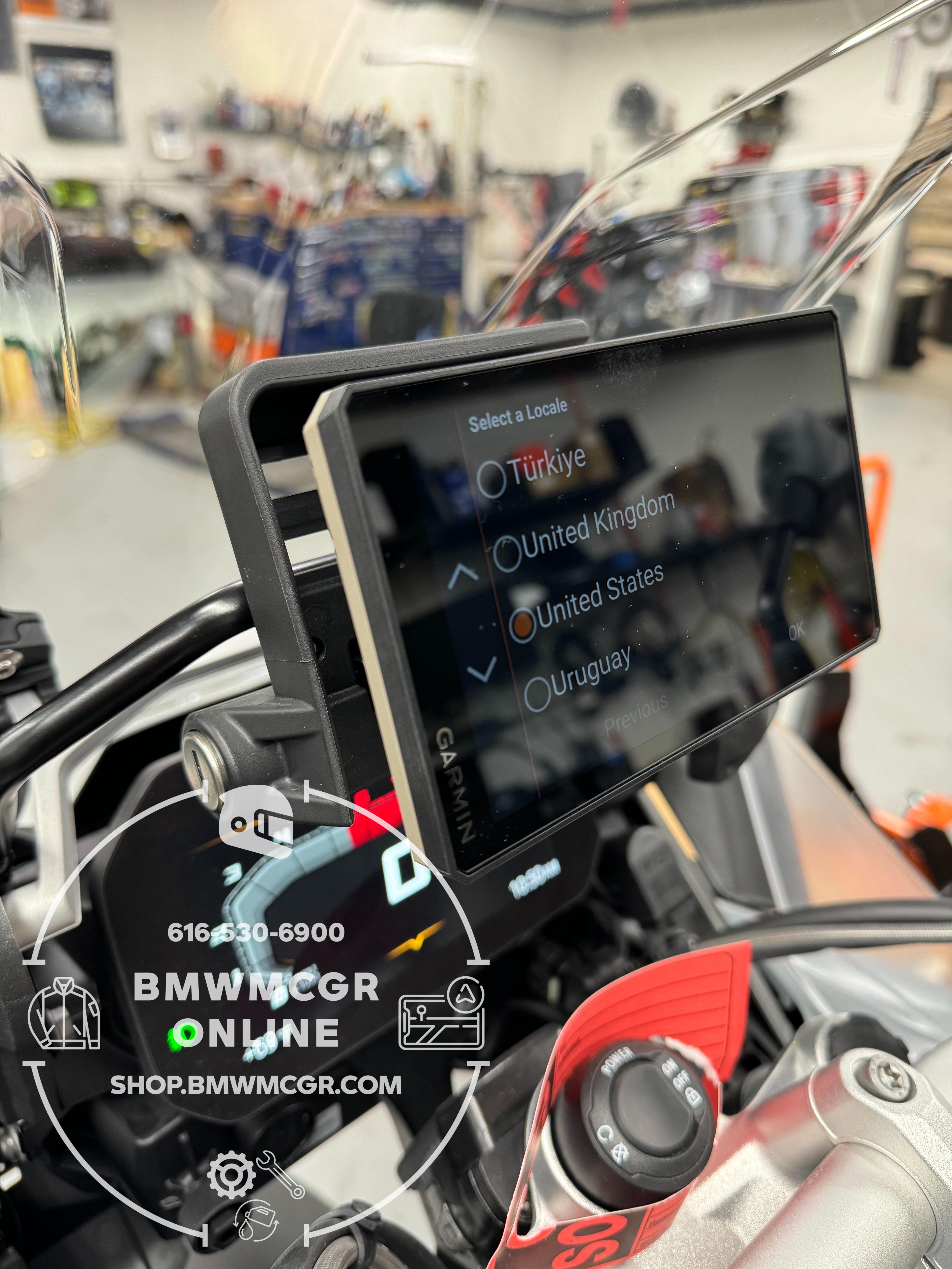 Wunderlich Navigation Adapter for Garmin and TomTom devices with