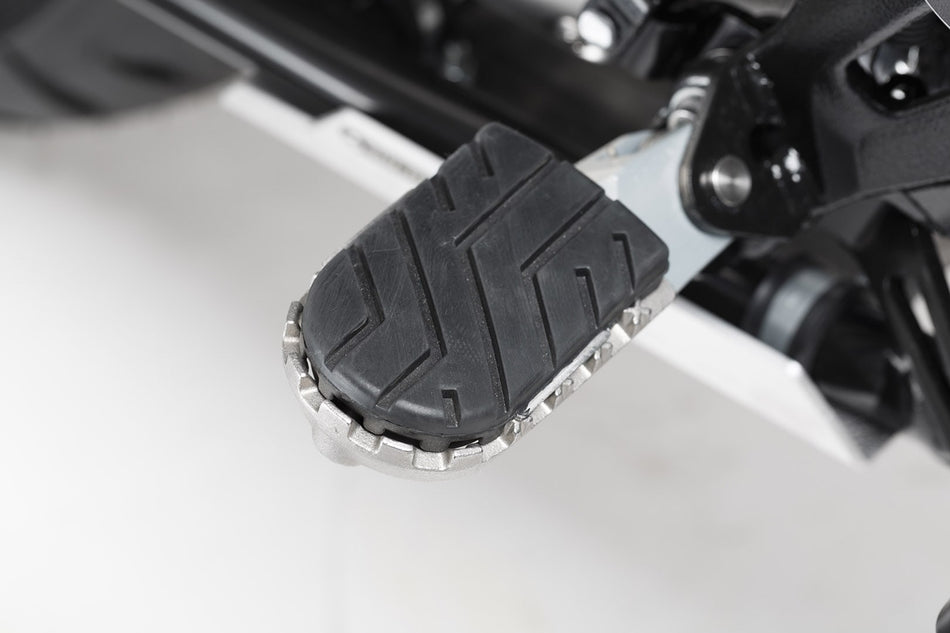 SW-Motech ION Footrest Set Silver 1200/1250/1300GS/GSA