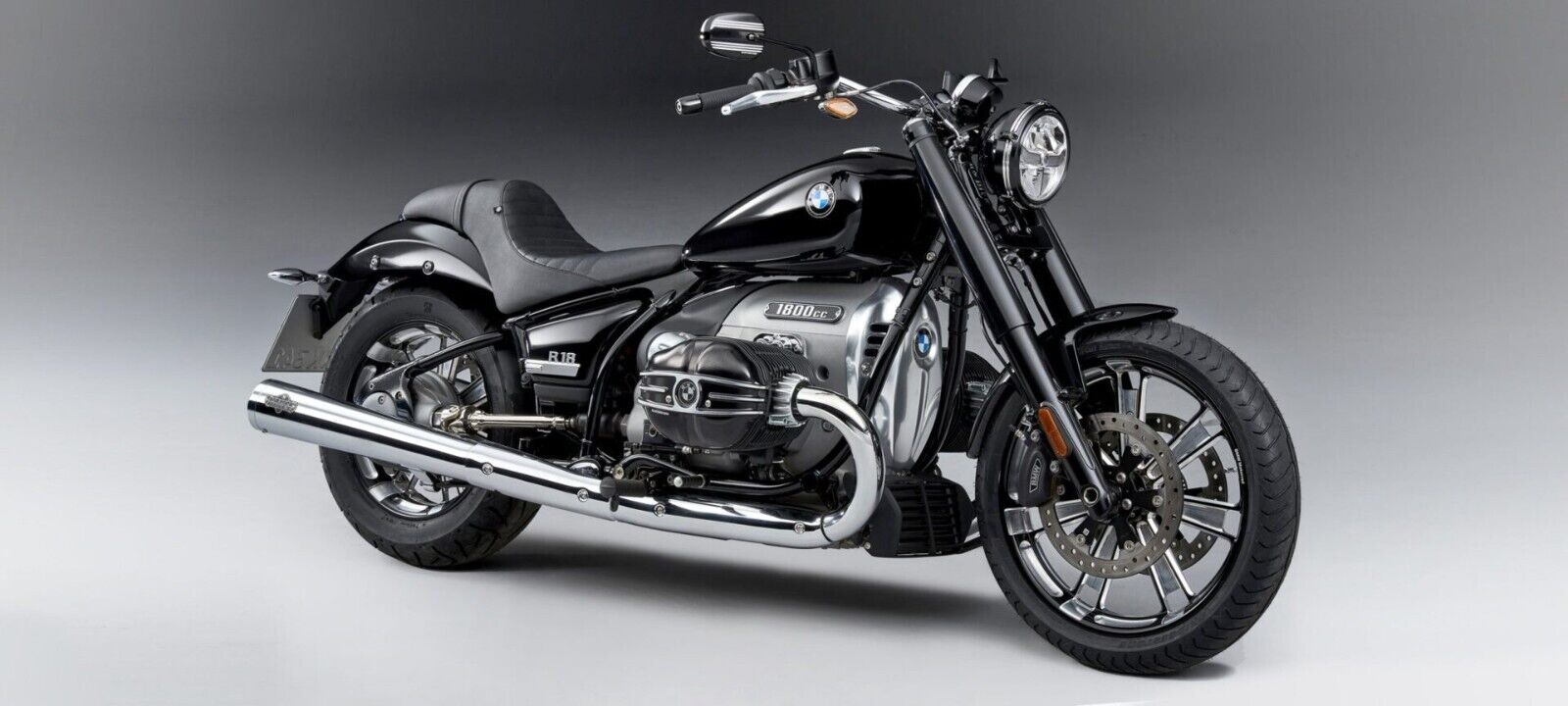 R18CHROMEMUFFLERSTAPERED.jpg?v